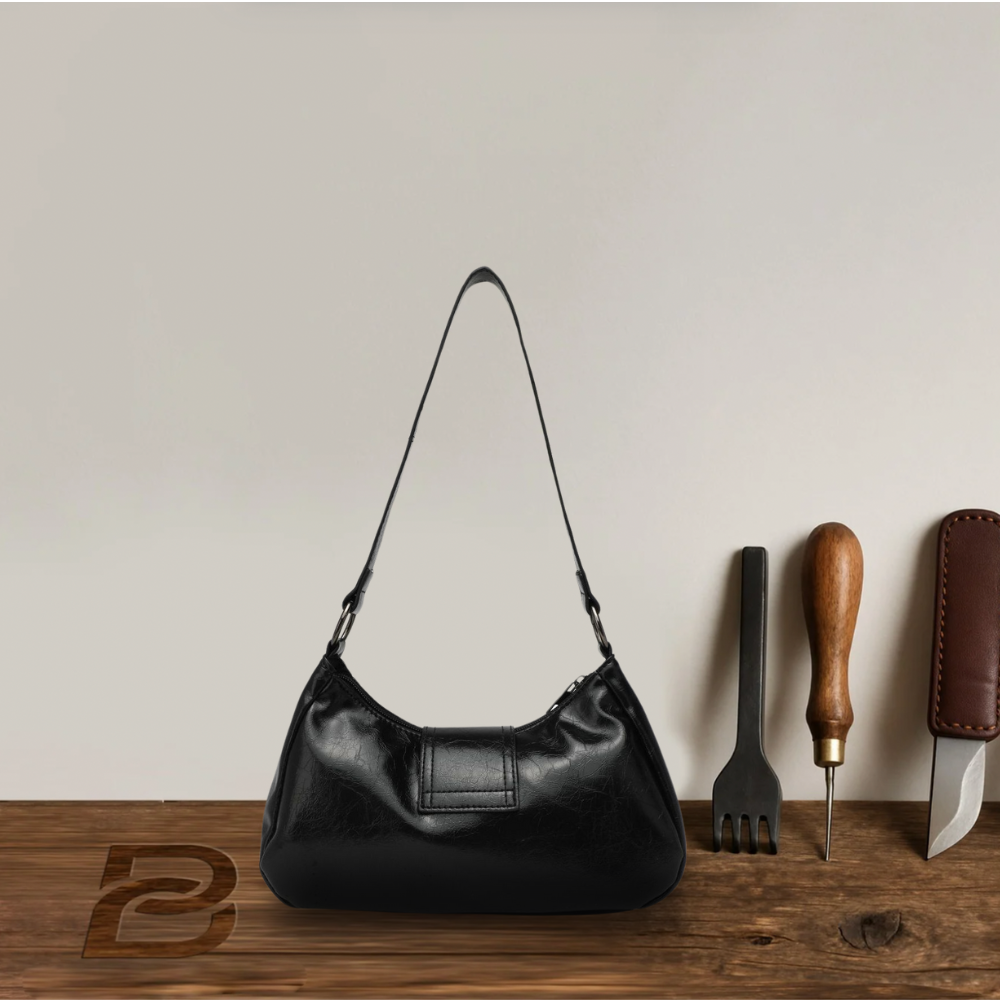 BERK | Retro leather shoulder bag