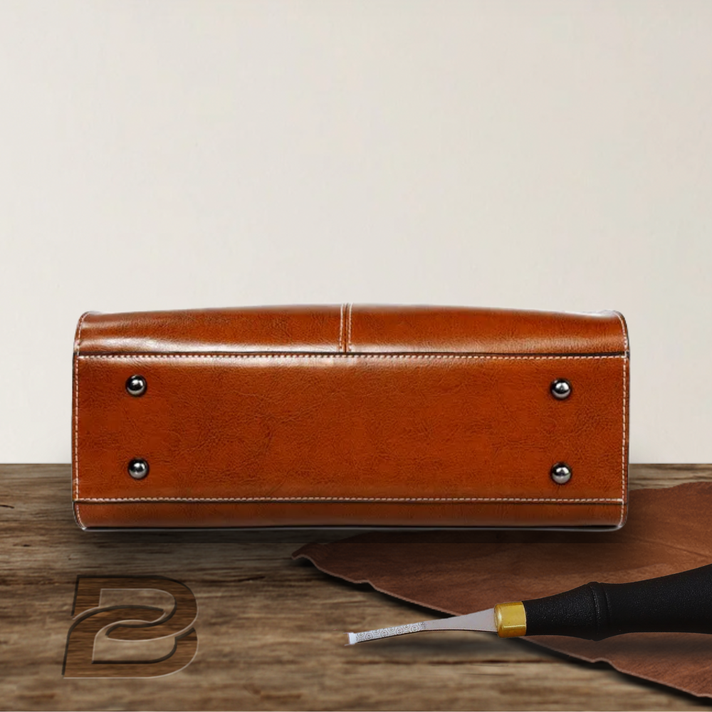 BERK | Classically elegant tote made from genuine leather