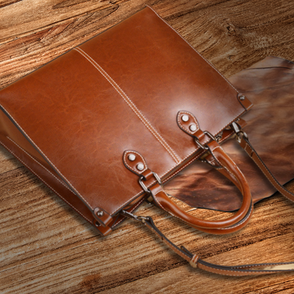 BERK | Classically elegant tote made from genuine leather